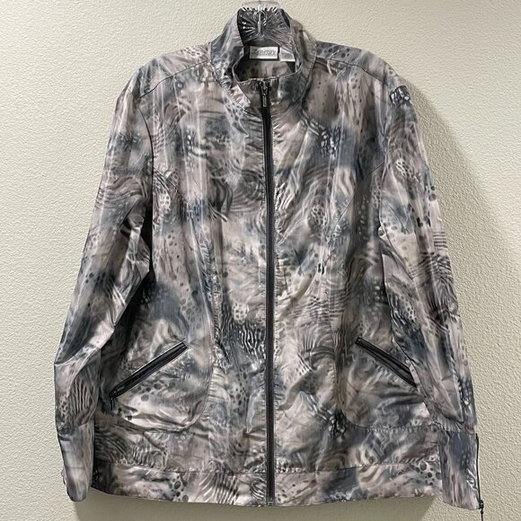 CHICO'S ZENERGY Windbreaker Zip Front Lightweight Jacket, Gray Animal - XL/16 - Picture 1 of 10